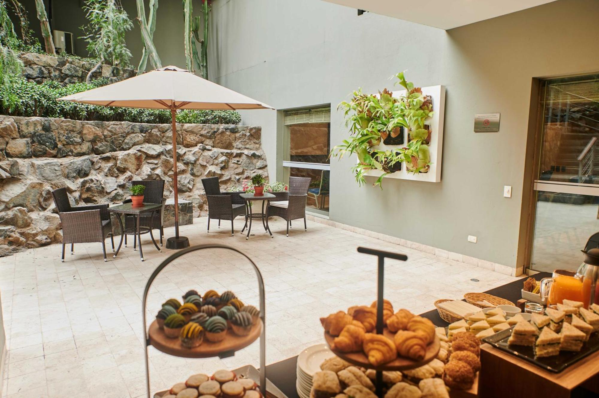 Casa Andina Premium Golf Los Incas Lima Buitenkant foto